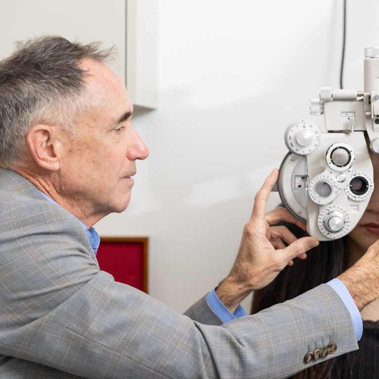 LASERSIGHT-services-Implants-Procedures-care