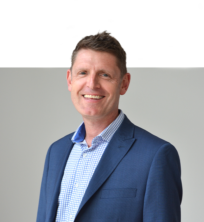 Dr Tim Steele